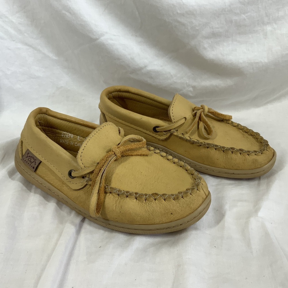 Laurentian Chief Moccasins‎ Womens 6 Tan Brown Leather Slip On Shoes Loafers